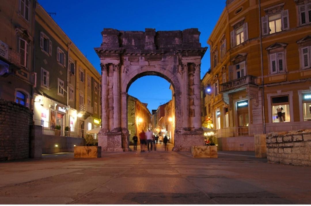 Arena Apartment Pula