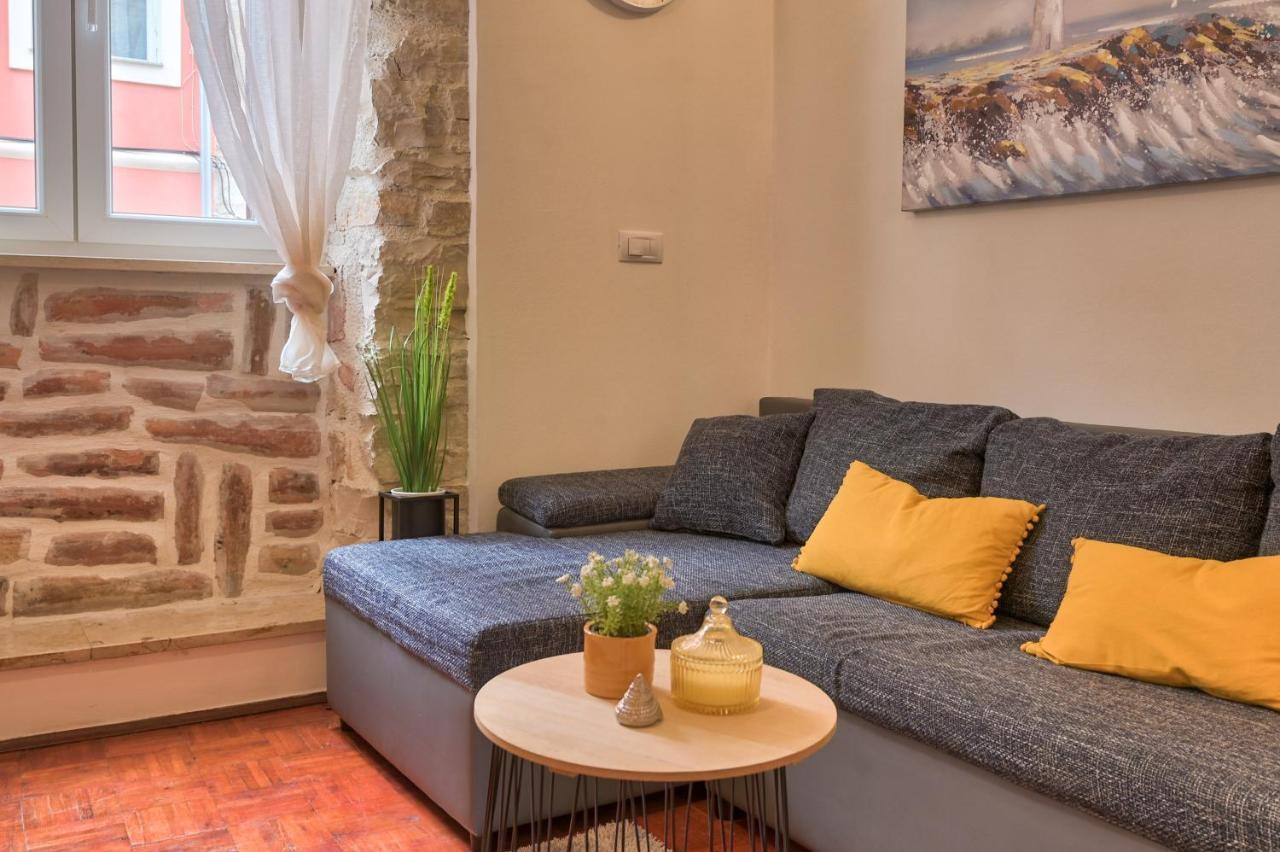 Apartment Arena